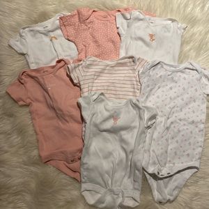 3/25$ George Onesies Bundle of 7 Size 6-12 mos.